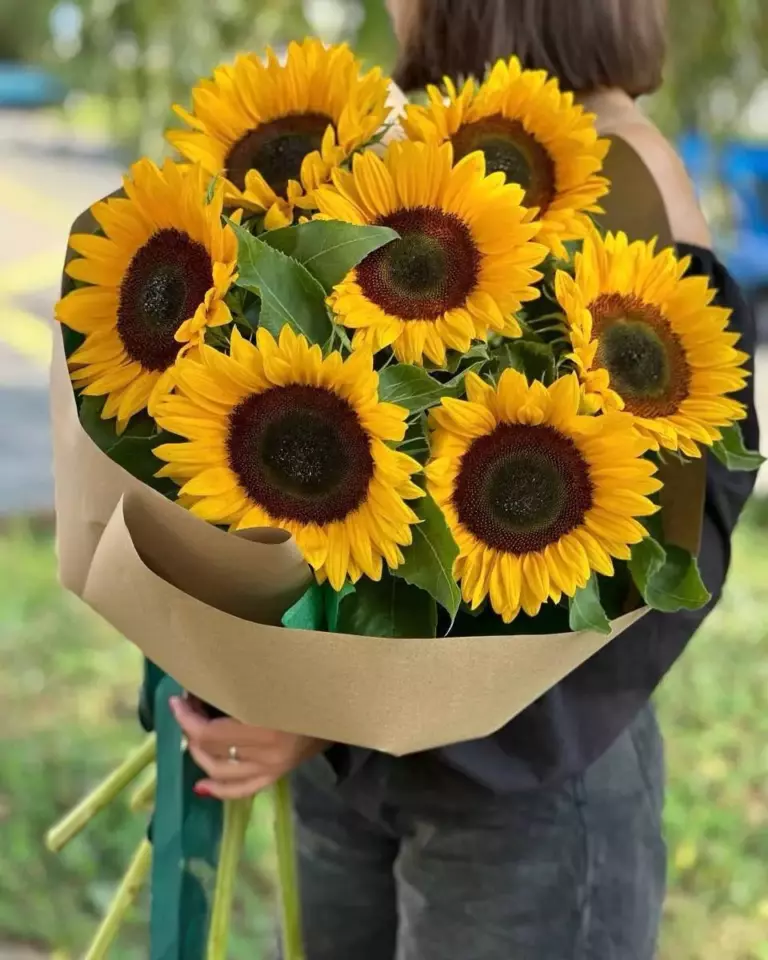 Миниатюра товара 1: Без повода — Flowers Place в Абу Даби