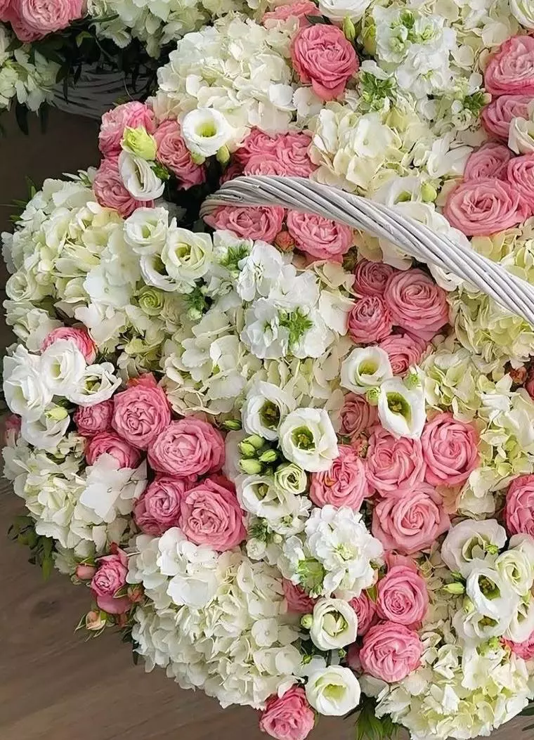 Миниатюра товара 2: WOW-букеты — Flowers Place на Бали