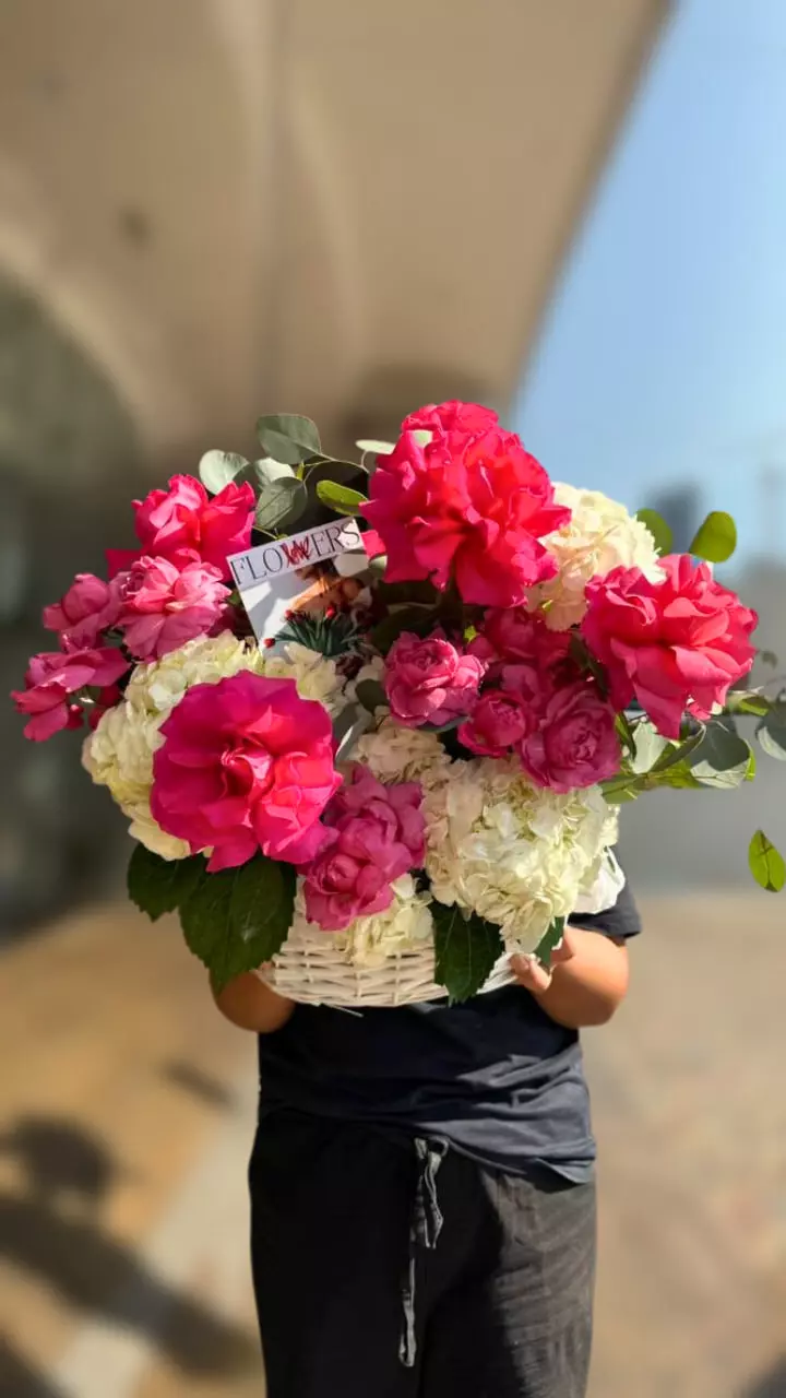 Фото букета 2: Без повода — Flowers Place в Анталье