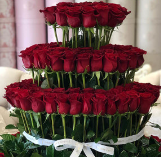 Фото букета 2: WOW-букеты — Flowers Place в Париже