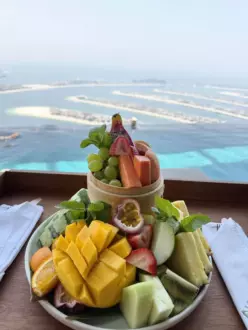 Дополнение к заказу: 🍍 Фруктовая корзина — Flowers Place в Белграде