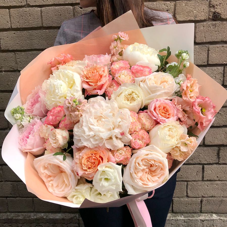 Фото букета 2: Без повода — Flowers Place в Паттае