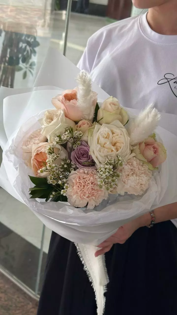 Фото букета: Без повода — Flowers Place в Шардже