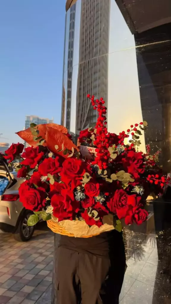Фото букета 4: Без повода — Flowers Place в Дубае