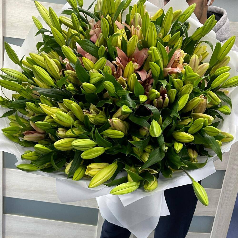 Фото букета 3: WOW-букеты — Flowers Place в Фукуоке