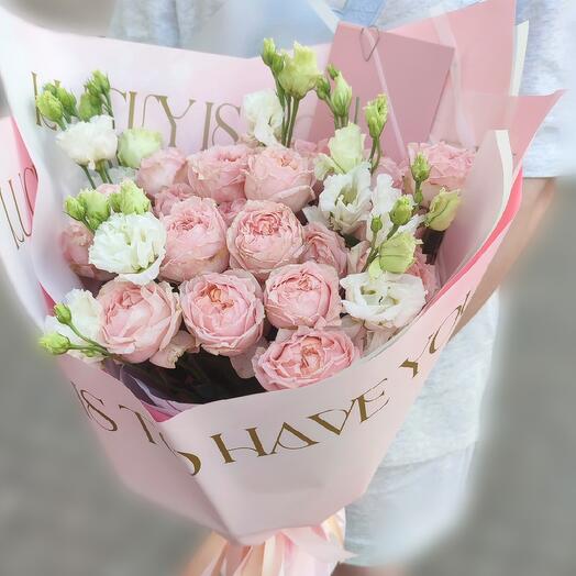Фото букета 2: Букеты на день рождения — Flowers Place в Карловых Варах