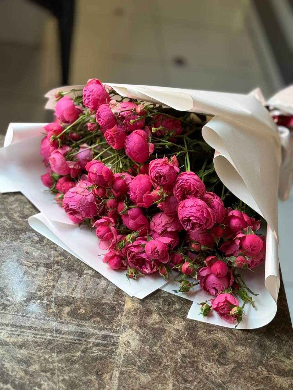 Фото букета: Без повода — Flowers Place в Алматы