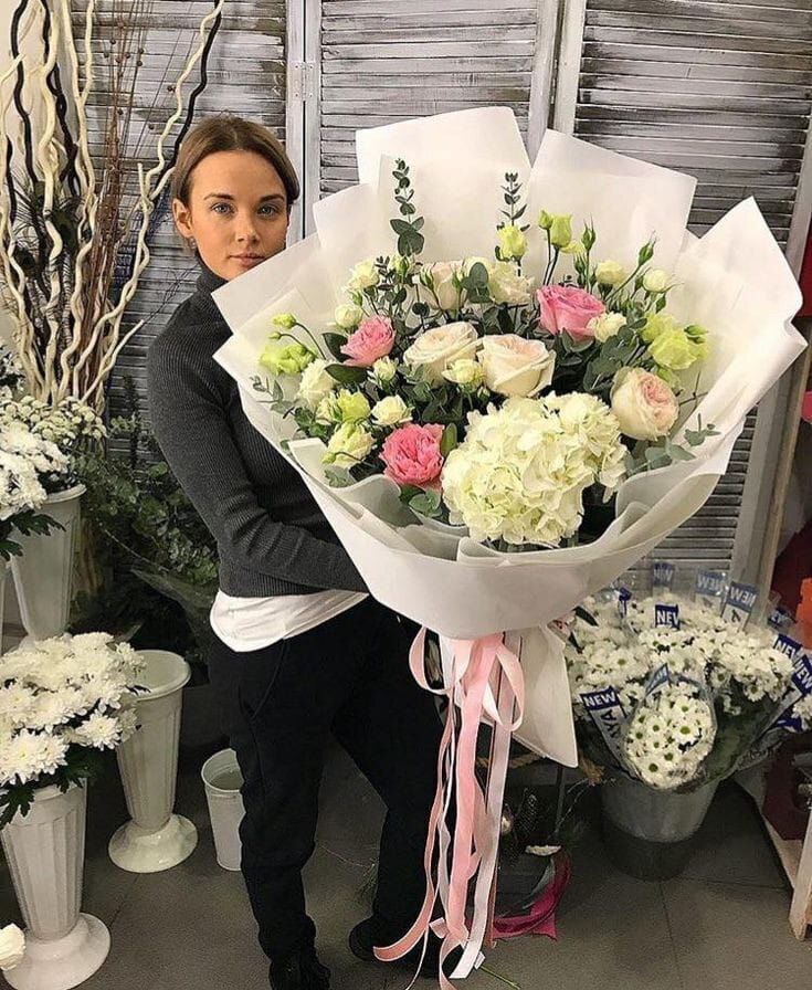 Фото букета: Без повода — Flowers Place в Карловых Варах