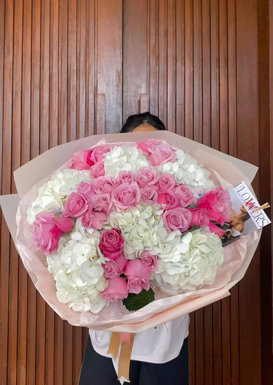 Фото букета 2: Без повода — Flowers Place в Шардже