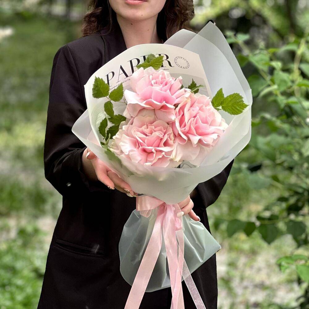 Фото букета 2: Без повода — Flowers Place в Париже