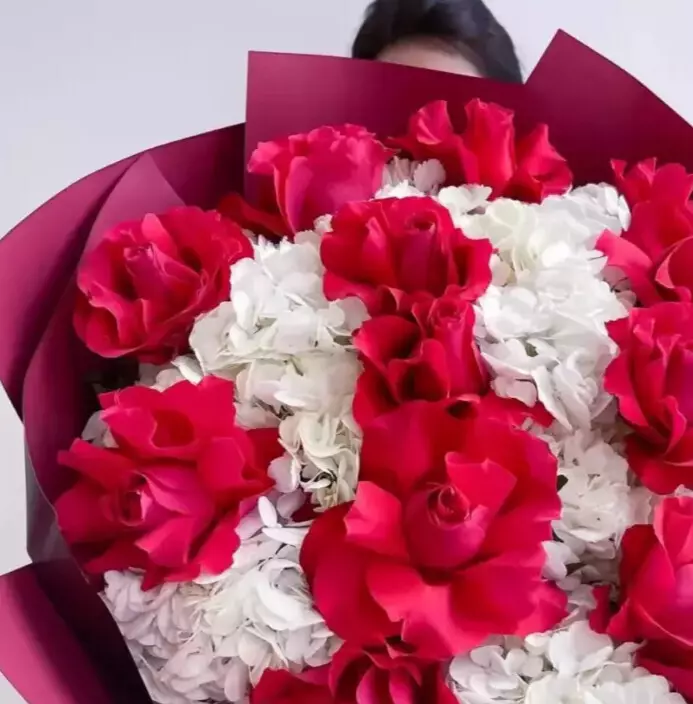 Фото букета 2: WOW-букеты — Flowers Place в Дербенте