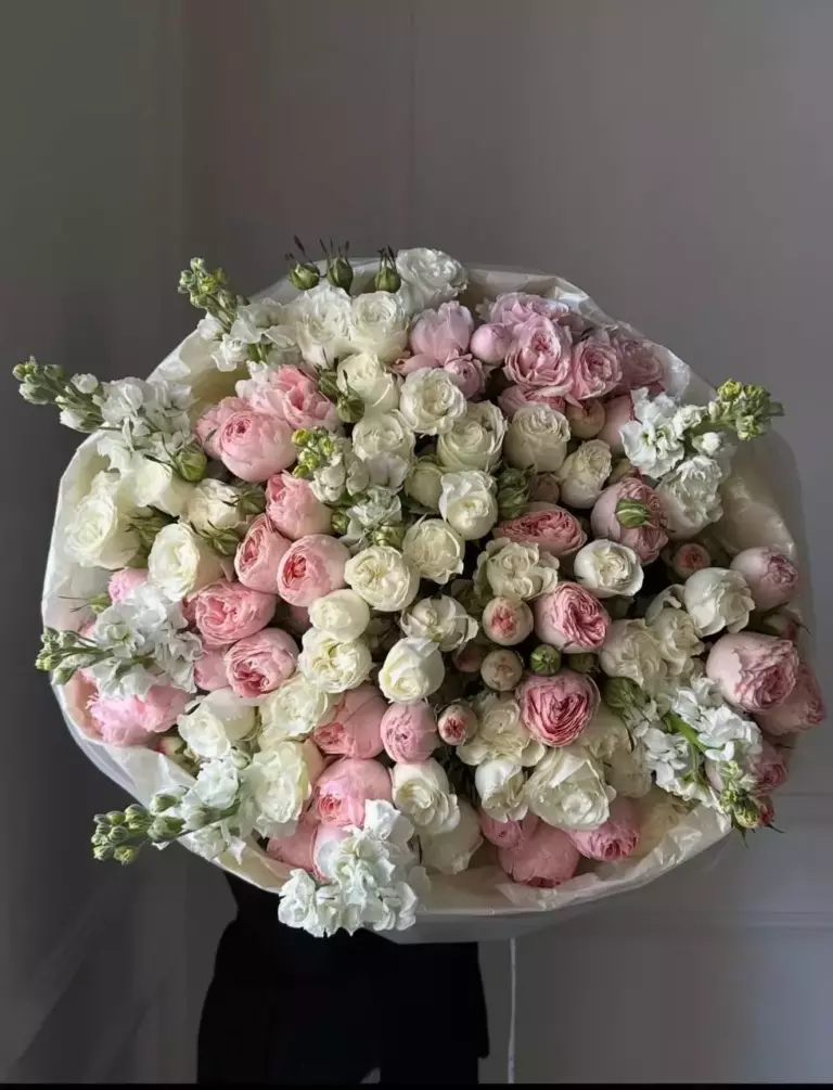 Миниатюра товара 1: WOW-букеты — Flowers Place в Паттае