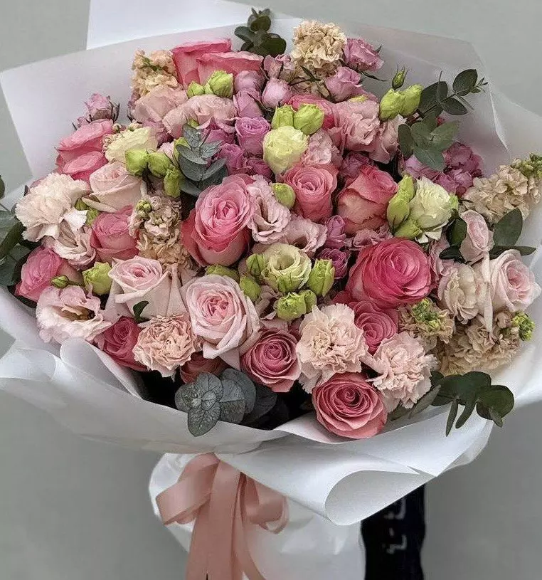 Фото букета 2: Без повода — Flowers Place в Паттае