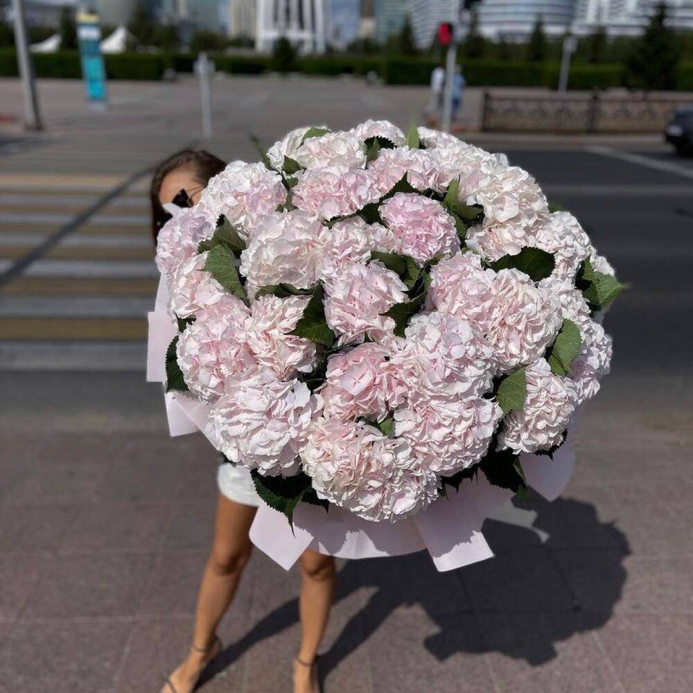 Фото букета: WOW-букеты — Flowers Place в Самуи