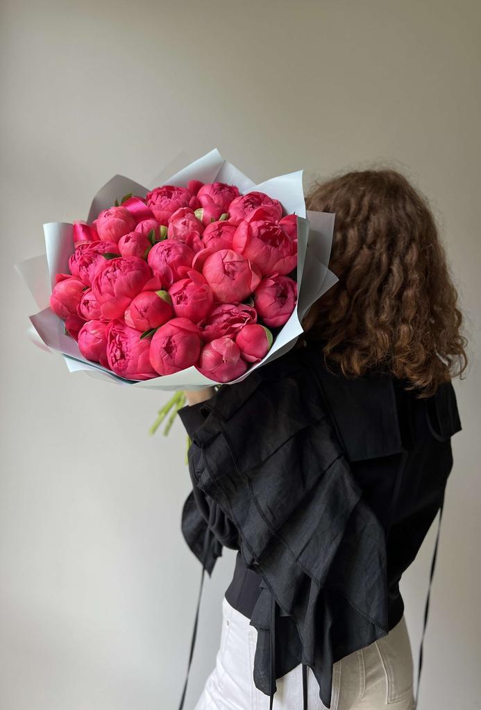 Фото букета 2: Любой повод (лучшие поводы) — Flowers Place в Париже