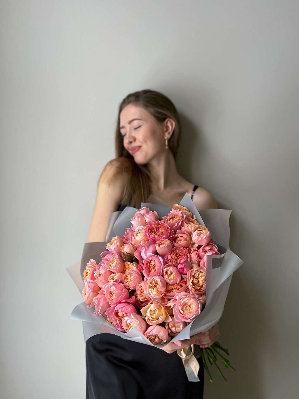 Фото букета 2: Без повода — Flowers Place в Париже