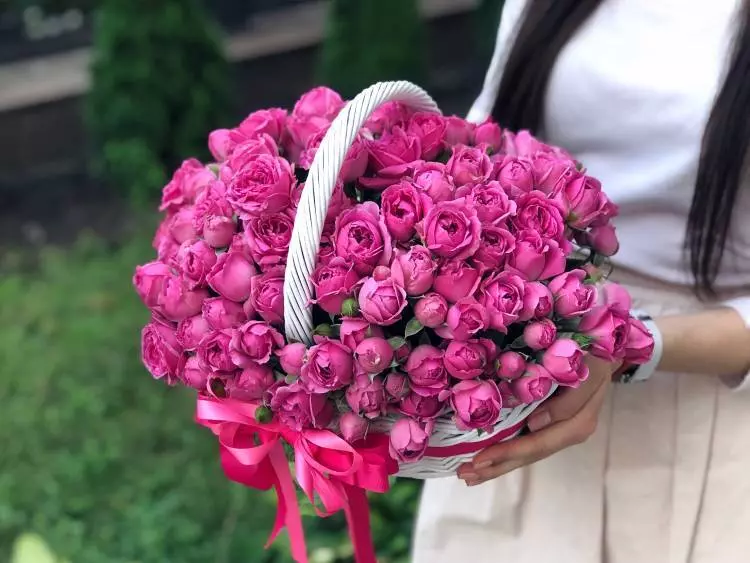 Фото букета 2: Без повода — Flowers Place в Рас-эль-Хайме