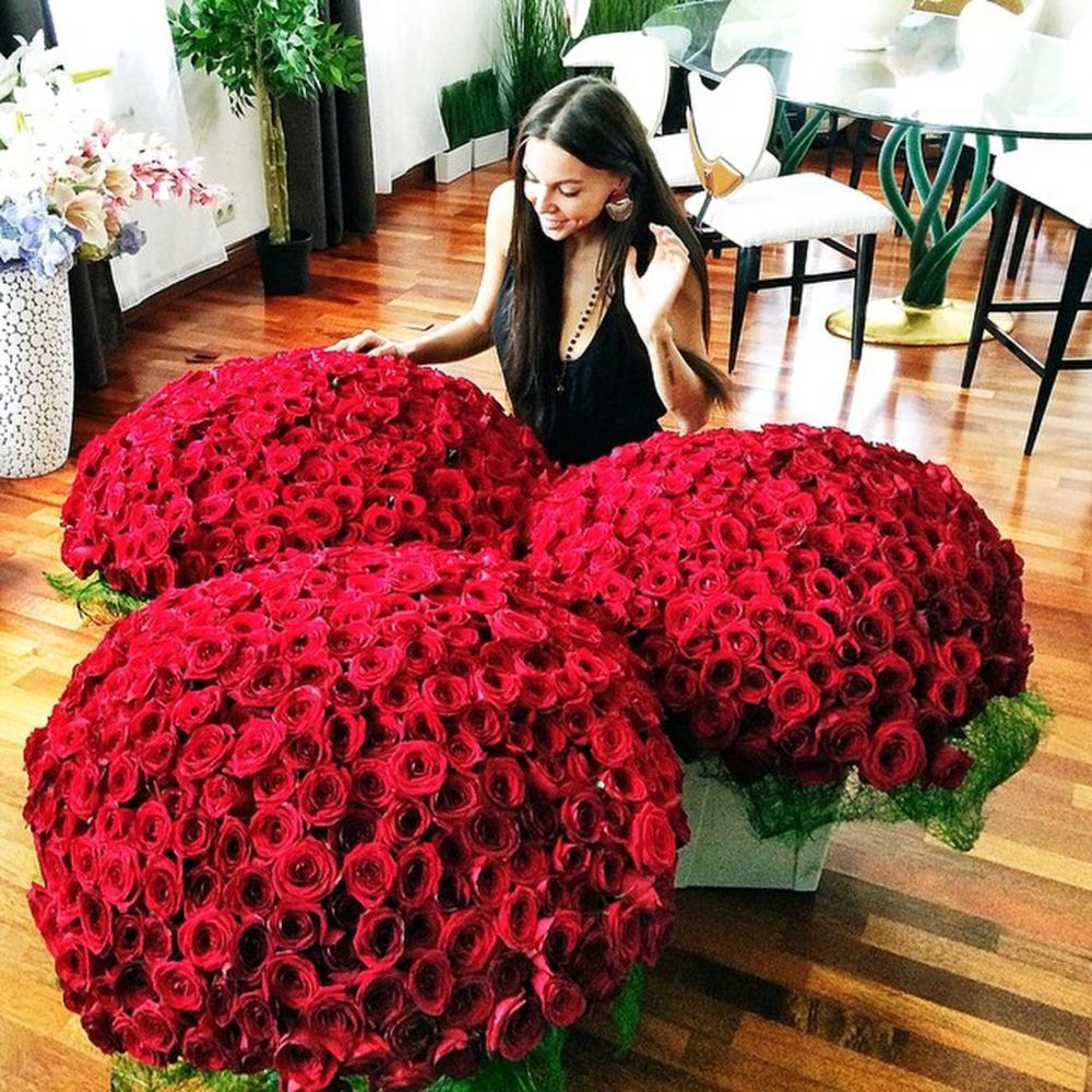 Фото букета 2: WOW-букеты — Flowers Place в Шардже