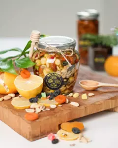 Дополнение к заказу: 🍯 Чурчхела и мёд — Flowers Place в Тбилиси