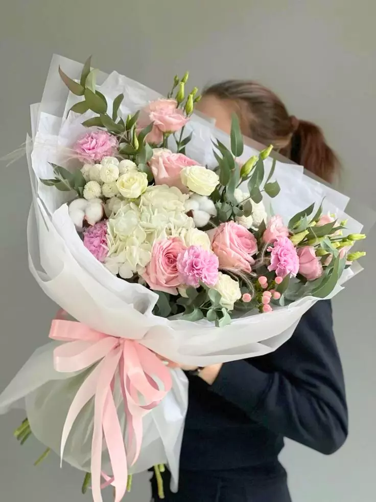 Фото букета: Без повода — Flowers Place в Париже