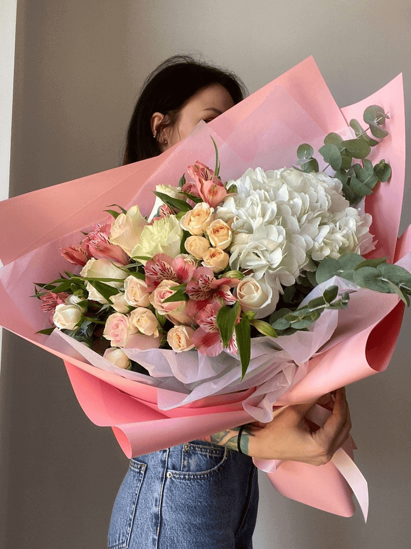 Фото букета 2: Без повода — Flowers Place в Бодруме