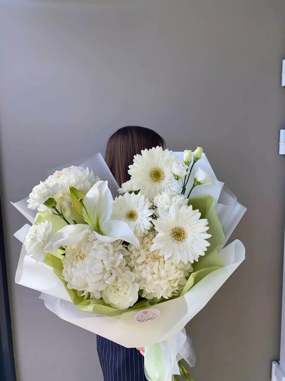 Фото букета: Без повода — Flowers Place в Праге